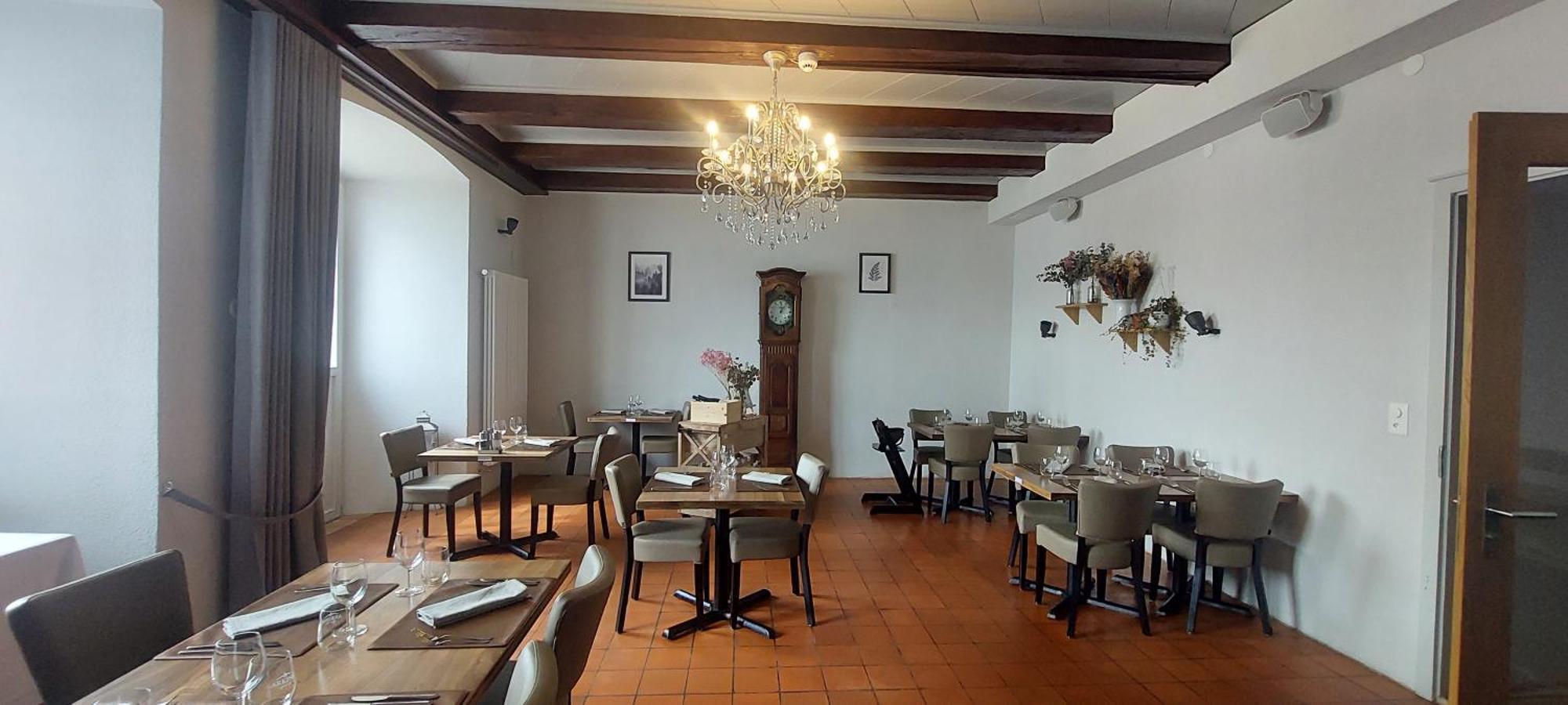 Auberge De Bellelay Restaurant Chez Aron Balde Exterior photo